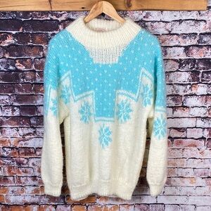 Vintage Handmade Knit Snowflake Blue and White Christmas Winter Sweater Sz XL